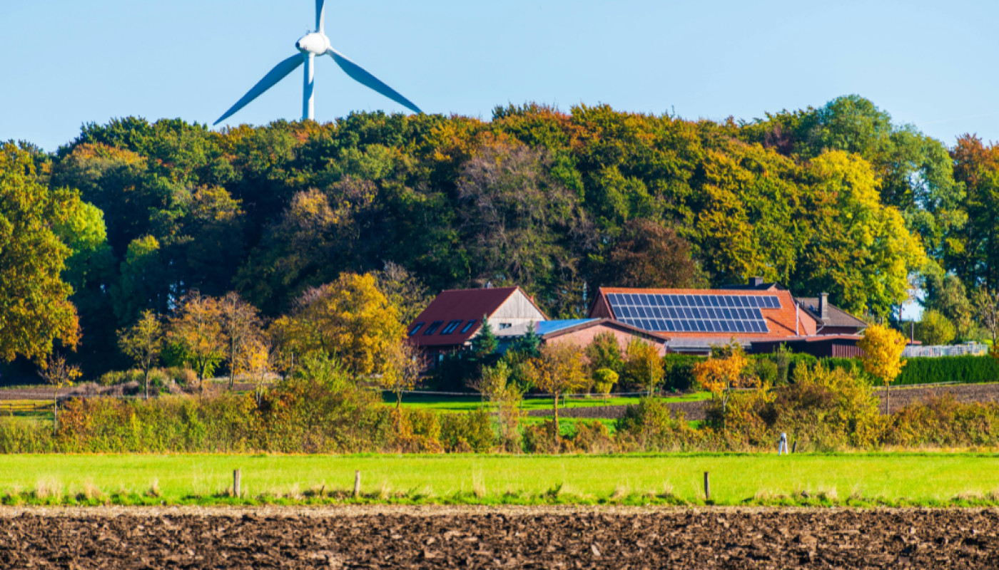 Panneaux solaires au Mans : quel professionnel contacter dans la Sarthe ?